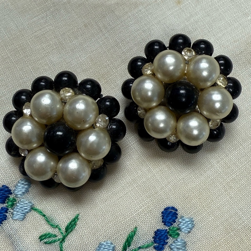 Vintage Earrings Black and Pearl Rhinestone Cluster Clip-Ons